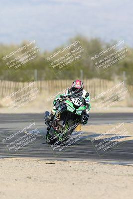 media/Jan-15-2026-Racers Edge (Thu) [[dfebeb70ab]]/2-A Group/Session 5 Turn 2/